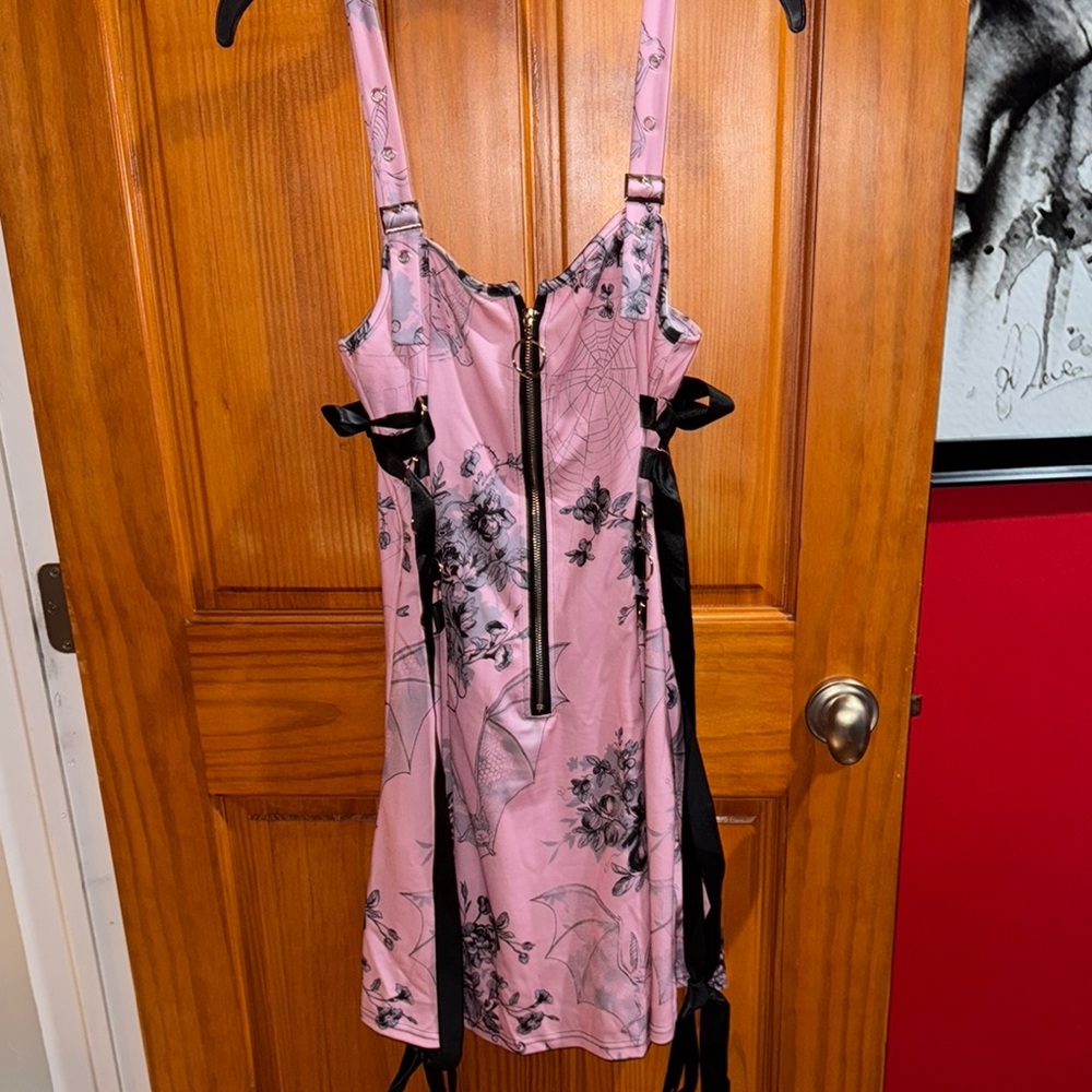 Pink and Black Floral bat Dress with Zipper